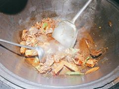 -挂旗柴锅鸡(蚌山区嘉年华店)