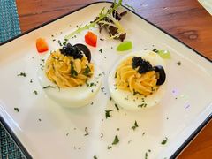 酿鸡蛋沙拉配鱼子酱-帕歌西班牙餐厅paco tapas