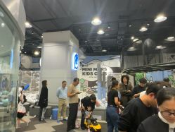 -MINI MARS 脚下的城市乐园·餐饮·派对(静安江宁店)