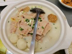 -梓檚中餐厅湖北菜小龙虾武昌鱼排骨藕汤(黄鹤楼店)