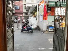 门面-陈氏老字号十三小炸炸店