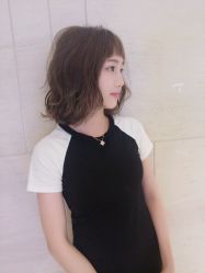 -HAIR CORNER