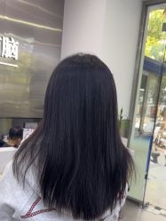-首脑美发沙龙