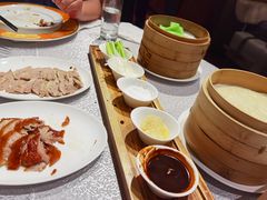 秦唐招牌焖炉烤鸭-北京王府井希尔顿酒店·秦唐中餐厅Chynna