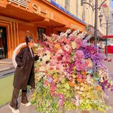 哈尔滨中央大街巨型花束💐简直太浪漫了❗