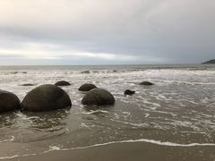-摩拉基大圆石