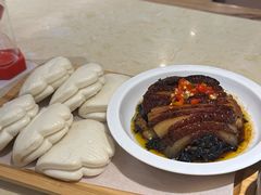 扣肉夹馍-大碗先生(万家丽店)