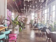 -荣耀.西式融合餐厅(留云湖店)