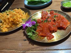 -明洞阿姨·韩式酱蟹烤肉·创意料理(三元桥店)