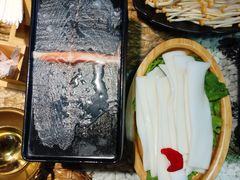 -慢丽江·云南野生菌土鸡锅(西山店)