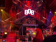 -808 LiveHouse