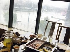 -百年川椒重庆老火锅(光谷店)