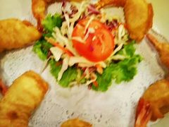 -J Daeng Seafood