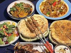 -伊带伊路新疆美食府(呼家楼店)