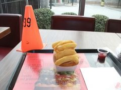 洋葱圈-FATBURGER 特富客汉堡(外交公寓店)