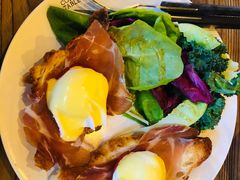 -Common Table · Brunch & Coffee