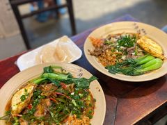 -方铲铲·成都板凳面(滨江银泰店)