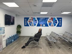 -Apple Store苹果手机电脑售后维修中心(浦东店)