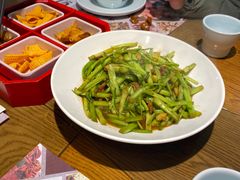 -黄泥岗·地道湖北菜(奥特莱斯店)