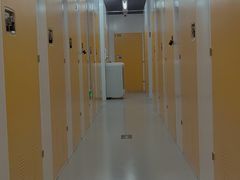 -安东易迷你仓自助寄存仓库(淞虹路店)