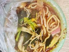 -老邮差酸辣粉麻辣烫(步行街店)