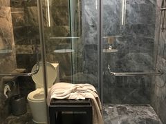 -榛悦隆堡成都酒店(春熙路太古里店)
