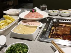 -海底捞火锅(吴中路店)