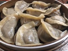 -金城包子牛肉灌汤包(台东四路店)