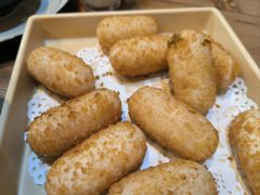 -临界音乐酒馆·小龙虾·江湖菜(华熙LIVE·鱼洞店)