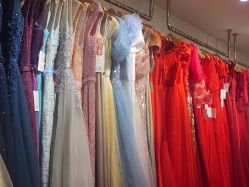 -厦门苏迪尔婚纱礼服批发零售/男装定制