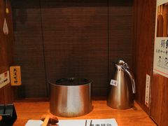 -独食火锅·半米屋台(直营总店)