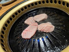 -炼火烤肉店