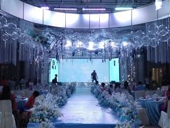 大堂-轩记海鲜餐厅·四十五年老字号·经典粤菜(西区彩虹店)