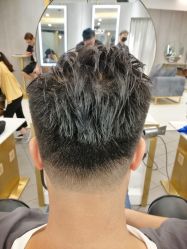 点击看大图 -八佰伴8008星级形象店
