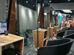 -发饰美男士增发补发假发定制店