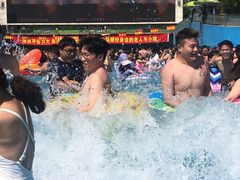-欢乐水魔方水世界
