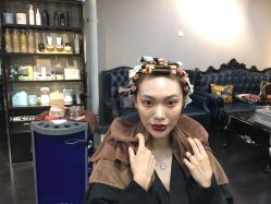-发朵Hair 烫染沙龙
