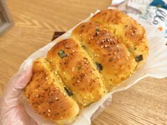 -提亚烘焙·手作面包·生日蛋糕(七星店)
