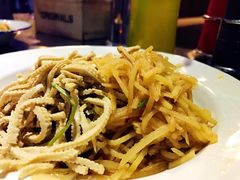 -马路牙子地桌烤肉(工体店)