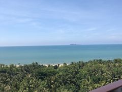 -三亚湾海居铂尔曼度假酒店