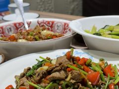 -三湘四水正宗湘菜(君峰路店)