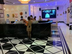-皇马纯KTV·量贩·聚会(民治店)