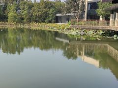 -上海怡沁园度假酒店