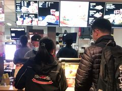 -麦当劳(江湾镇店)
