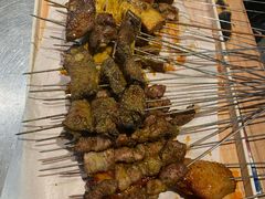 -绿地三只羊羊肉串(万科店)