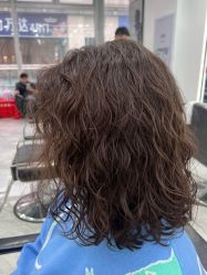 -Coo Hair salon