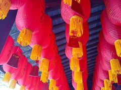 -龙华寺