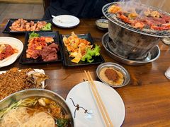 -韩风烤牛肉冷面店
