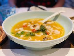 -港丽餐厅(龙之梦长宁店)