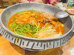 -喇喇排骨火锅·传统韩式脊骨汤(望京西园总店)